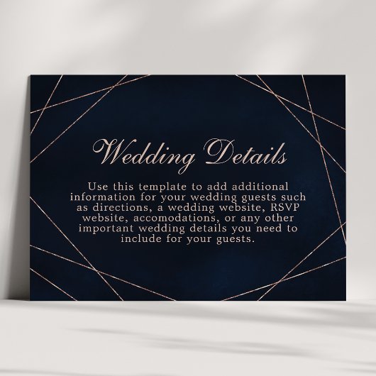 Carte D'accompagnement Détails de mariage bleu minuit géométrique or rose