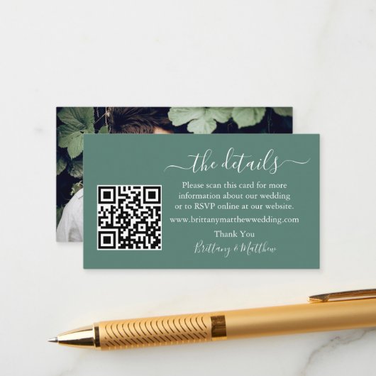 Carte D'accompagnement Détails du mariage QR Photo Eucalyptus Green (Devant/Arrière en situation)