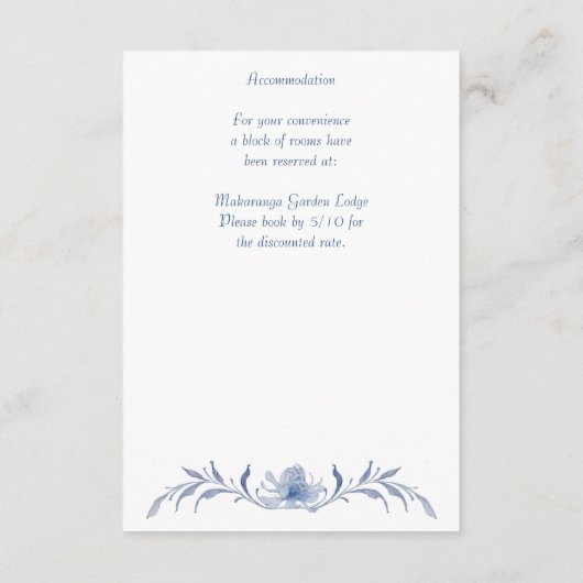Carte D'accompagnement Dusty bleu floral vert ruban élégant mariage (Dos)