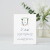 Carte D'accompagnement Dusty Blue Floral Crest Détails du Mariage (Debout devant)