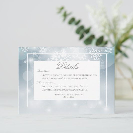 Carte D'accompagnement Dusty Blue Snowflake Sky Détails moderne Mariage (Debout devant)