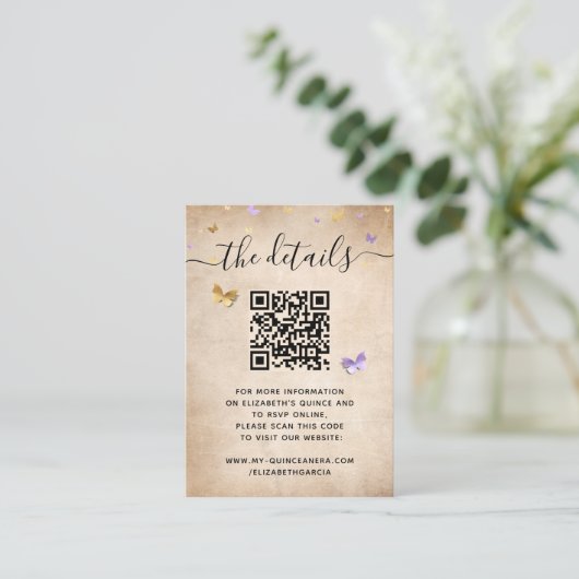 Carte D'accompagnement Élégant Beurre d'or violet clair RSVP QR Code (Debout devant)