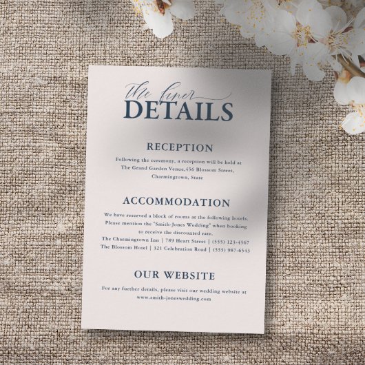 Carte D'accompagnement Elegant Blush & Blue Typography Détails du Mariage