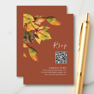 Carte D'accompagnement Élégant Brown Foliage Automne QR Code RSVP