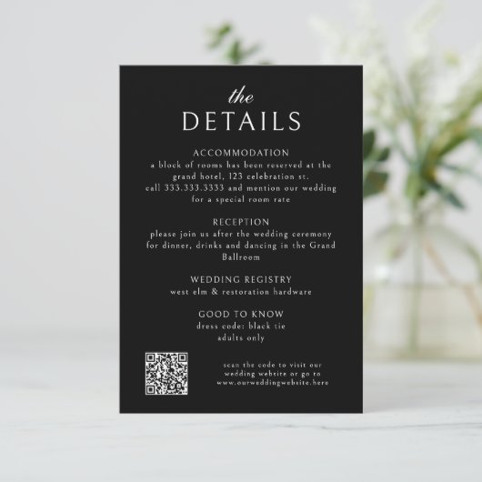 Carte D'accompagnement Élégant classique Formal Black QR Code Mariage (Debout devant)