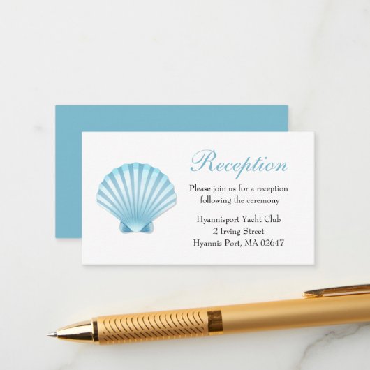 Carte D'accompagnement Elégant Coastal Shells Blue Wedding Réception (Devant/Arrière en situation)