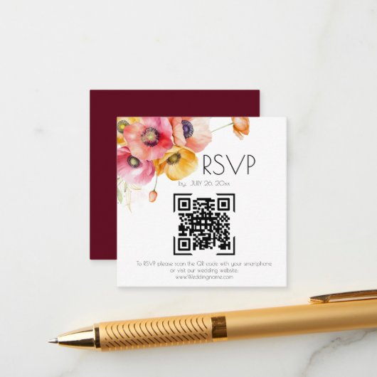 Carte D'accompagnement Élégant Poppies Floral QR Code Mariage RSVP (Devant/Arrière en situation)