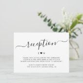 Carte D'accompagnement Élégant Script Coeur Monogramme Mariage Réception (Debout devant)