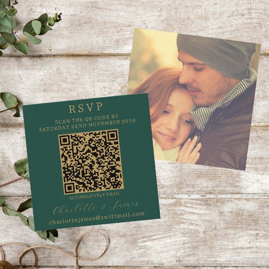 Carte D'accompagnement Élégant Script Photo QR Gold et Green RSVP