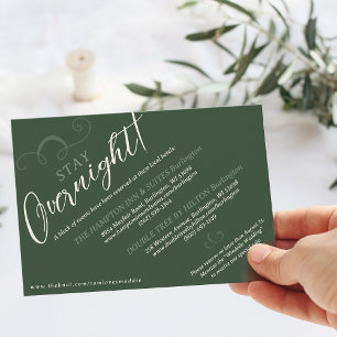 Carte D'accompagnement Élégant Slant Script Dark Green Mariage Hotel Stay