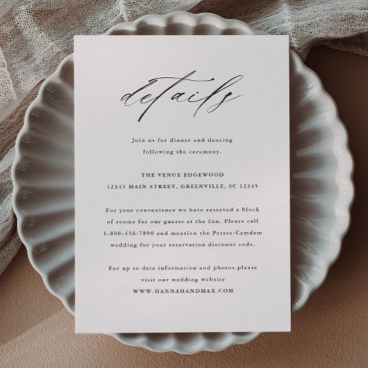Carte D'accompagnement Élégante Typographie de Mariage Détails de Script