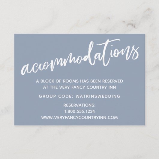 Carte D'accompagnement Hébergement de mariage Casual Script Dusty Blue (Devant)
