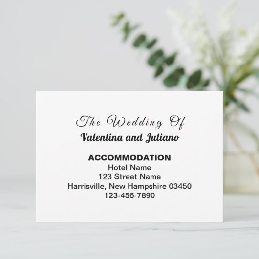 Carte D'accompagnement Hébergement Mariage noir et blanc (Debout devant)