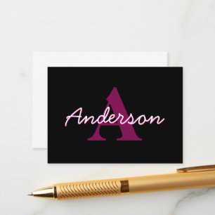 Carte D'accompagnement Joli script de monogramme rose et noir personnalis