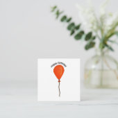 Carte D'accompagnement Jour d'anniversaire de ballon orange (Debout devant)