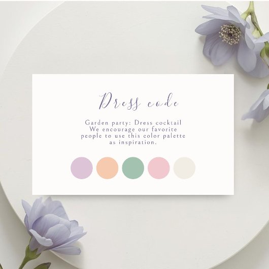 Carte D'accompagnement Lavender Pastel Floral Script Wedding Attire