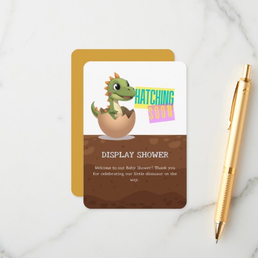 Carte D'accompagnement Little Dinosaur Hatching Soon (Devant/Arrière en situation)