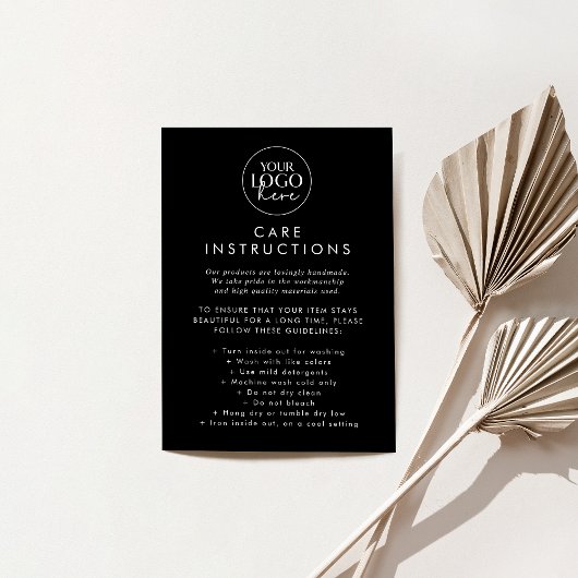 Carte D'accompagnement Logo noir chic - Instructions pour le soin du prod