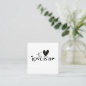 Carte D'accompagnement love is in the air (Debout devant)