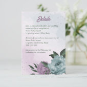 Carte D'accompagnement mariage botanique de fleurs bleues violettes (Debout devant)