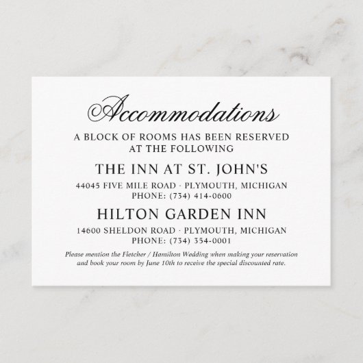 Carte D'accompagnement Mariage Hôtel Classique Serif Noir et Blanc (Devant)