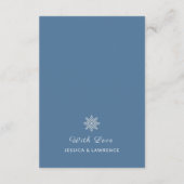 Carte D'accompagnement Minimalist Dusty Blue White Winter Wedding Détail (Dos)