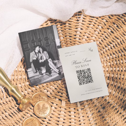 Carte D'accompagnement Minimalist Editorial Photo QR Code Wedding RSVP