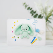 Carte D'accompagnement Mint Crochet Bunny – Cozy Yarn Aesthetic (Debout devant)