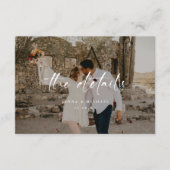 Carte D'accompagnement Modern Beige Photo Script Wedding Details (Devant)