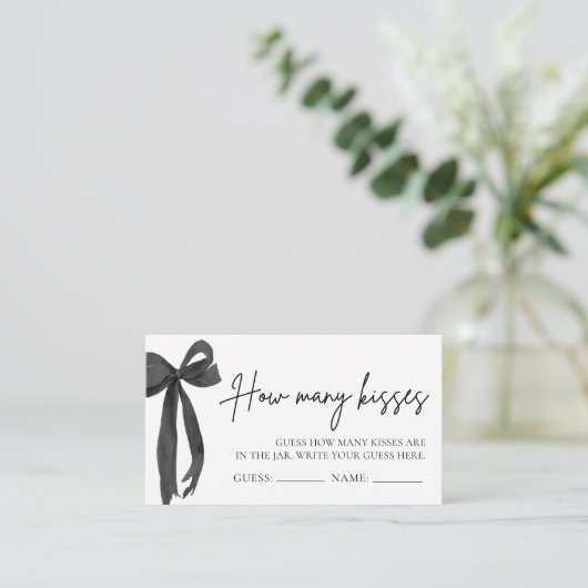 Carte D'accompagnement Modern Black Bow Devine Combien De Baisers Jeu Bil (Debout devant)