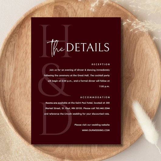 Carte D'accompagnement Modern Burgundy Monogram Minimalist Wedding