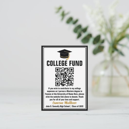 Carte D'accompagnement Moderne Black Graduate Photo College Fonds QR Code (Debout devant)