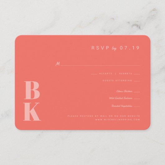 Carte D'accompagnement Monogramme moderne Mariage de corail RSVP (Devant)
