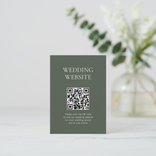 Carte D'accompagnement Monogramme QR Code Moss Green Mariage Website (Debout devant)