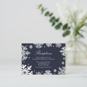 Carte D'accompagnement Navy Blue Snowflakes Réception de mariage hivernal (Debout devant)
