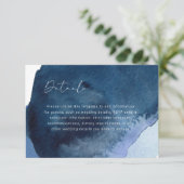 Carte D'accompagnement Navy Dusty Blue Ocean Détails du Mariage (Debout devant)
