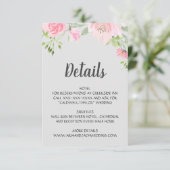 Carte D'accompagnement Pivoines rose sur détails de mariage gris (Debout devant)