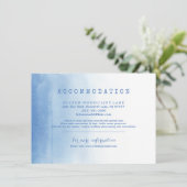 Carte D'accompagnement Plage d'eau moderne bleu hébergement mariage (Debout devant)