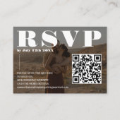 Carte D'accompagnement Police en gras mariage rsvp Qr code 2 photos noir (Devant)