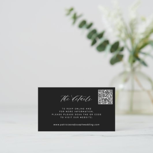 Carte D'accompagnement QR CODE simple détails de mariage élégant noir (Debout devant)