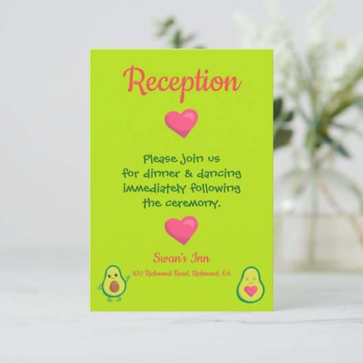 Carte D'accompagnement Réception de mariage rose et vert Avocado (Debout devant)