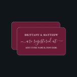 Carte D'accompagnement Registre Mariage de calligraphie moderne Bourgogne<br><div class="desc">Carte d'insertion de script de calligraphie moderne tendance Mariage registre. Bourgogne</div>