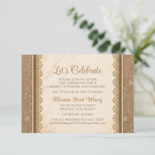 Carte D'accompagnement Rustic Burlap LaceWedding Réception Website (Debout devant)