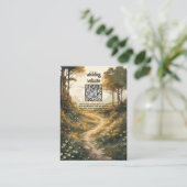 Carte D'accompagnement Rustic Mountain Forest Code QR Mariage À feuillage (Debout devant)