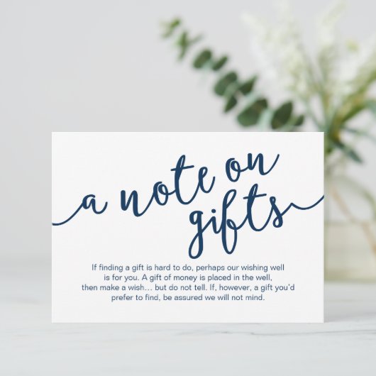 Carte D'accompagnement Rustic Navy Blue Script, Une note sur les cadeaux (Debout devant)