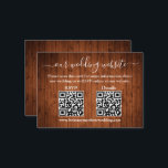 Carte D'accompagnement Rustic Wood 2 QR Wedding RSVP Détails<br><div class="desc">Moderne minimaliste Simple Rustic Wood Mariage Website Carte de boîtier avec votre QR Code. Ajoutez vos 2 QR - RSVP et Détails Mariage. Script De Calligraphie Élégant.</div>