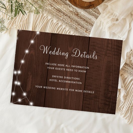 Carte D'accompagnement Rustic wood string lights wedding guest details