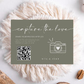 Carte D'accompagnement Sage Green Modern Script Capture Le code Love QR