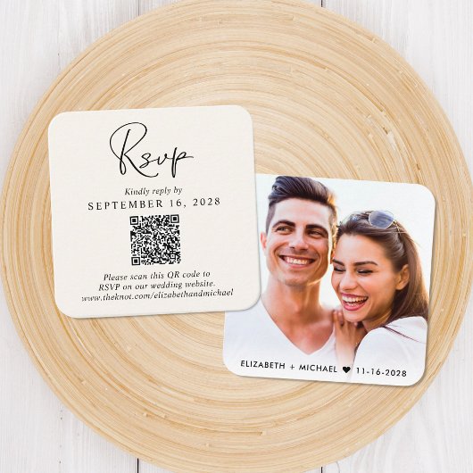 Carte D'accompagnement Script moderne QR Code Cream Wedding RSVP