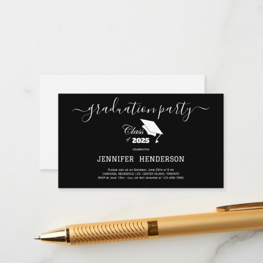 Carte D'accompagnement Simple Black White Graduation Party Classe De 2025 (Devant/Arrière en situation)